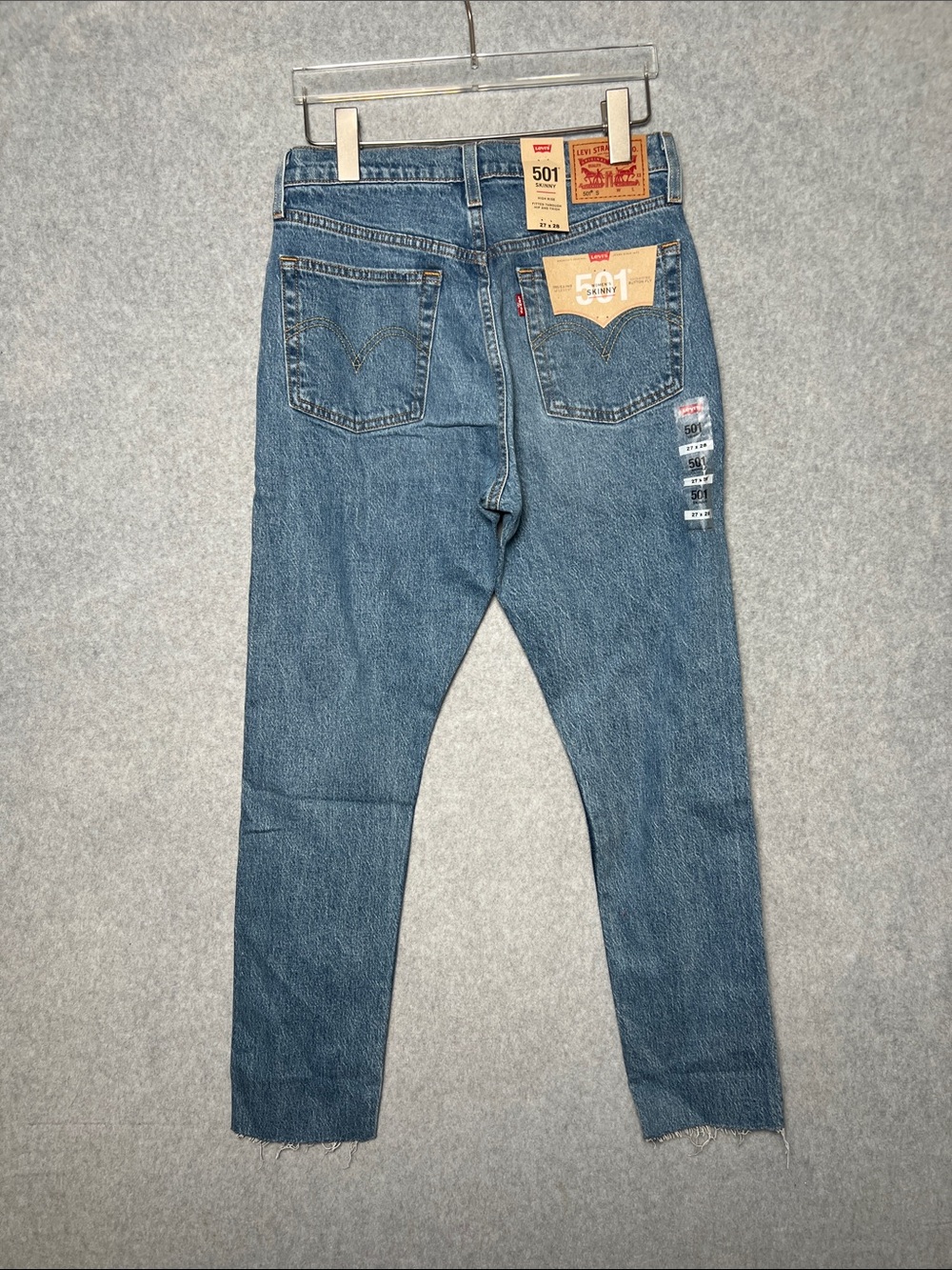 Levi’s 501 Skinny Women’s Jeans 27x28 High Rise Distressed Raw Hem NWT - Picture 7 of 7